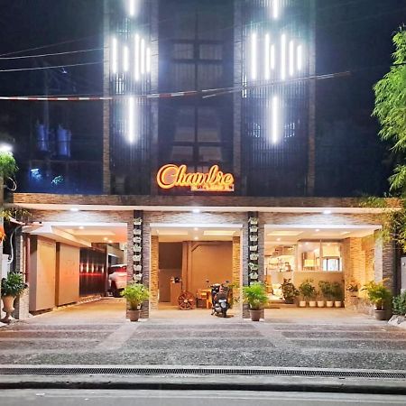 Chambre Hotel Mactan Lapu-Lapu City Exterior foto