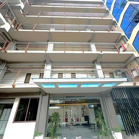 Chambre Hotel Mactan Lapu-Lapu City Exterior foto